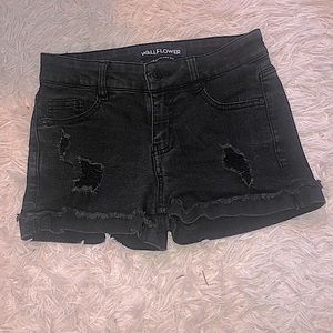 Wallflower black jean shorts size 0